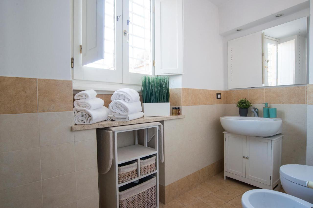 Navona New Charme Art Apartament Rome Exterior photo